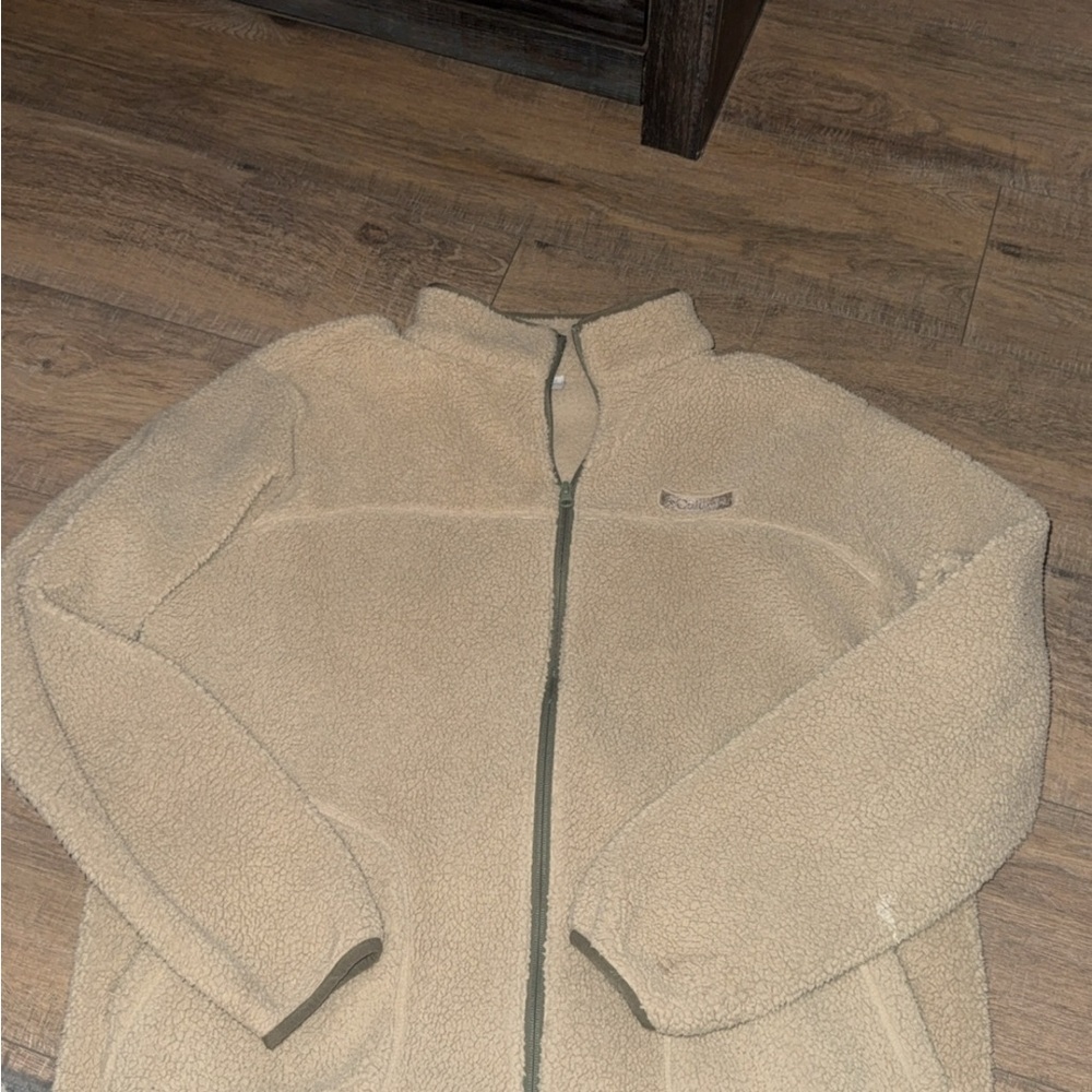 Columbia Beige Fleece Jacket